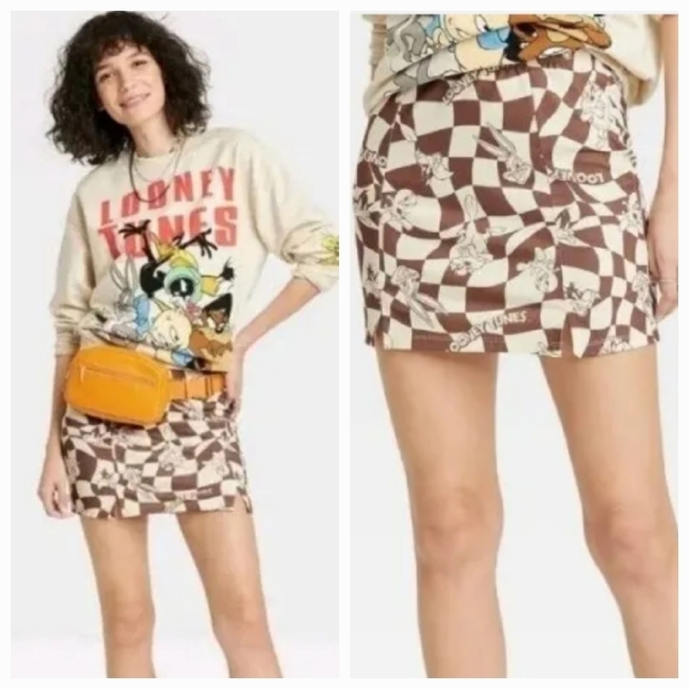 Looney Tunes Graphic Checkered Mini Skirt Size L
